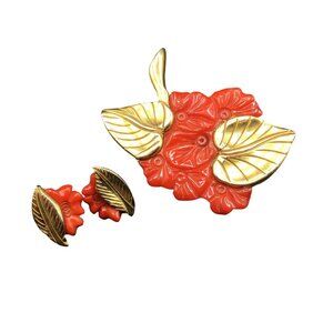Vintage Clad Bakelite Brooch & Earrings Set in Red & Gold Flower Floral Jewelry